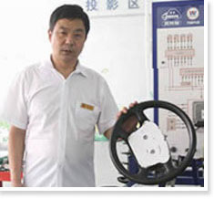 云南万通汽修学校汽车整形涂装全能技师