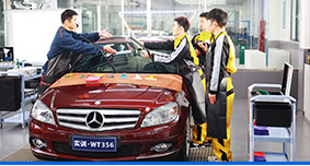 云南万通汽修学校