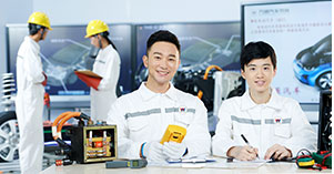 云南万通汽修学校