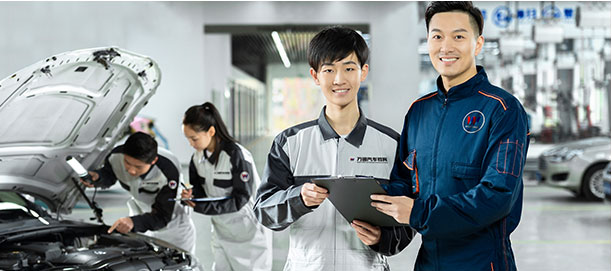 云南万通汽修学校